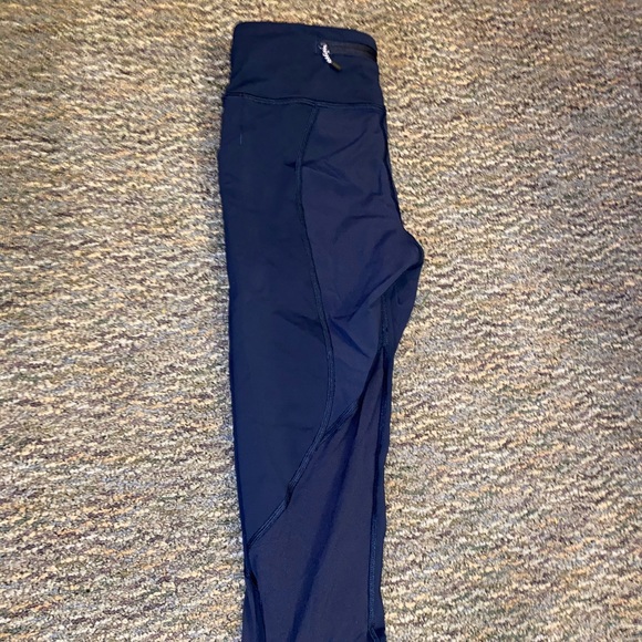 Navy lululemon leggings - Picture 2 of 2